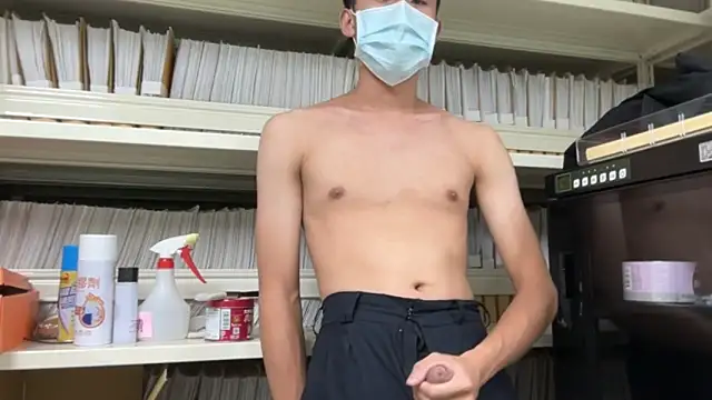 Benson18y online show from September 18, 2025, 8:16 am