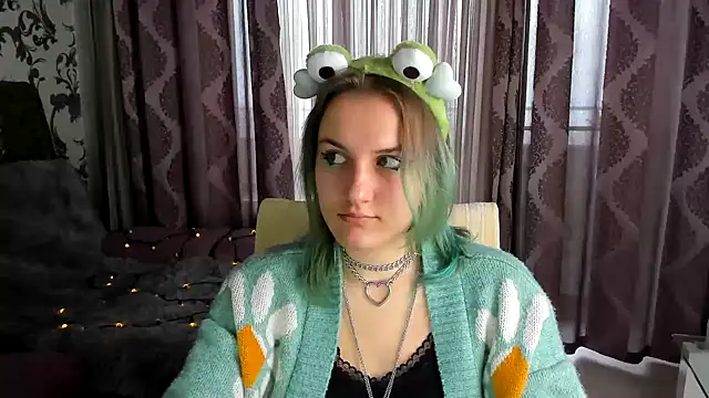 MelaniSep online show from December 10, 2024, 9:01 am