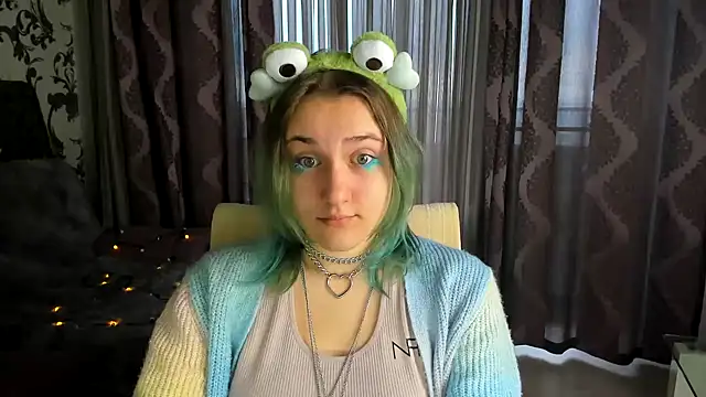 MelaniSep online show from December 12, 2024, 8:25 am