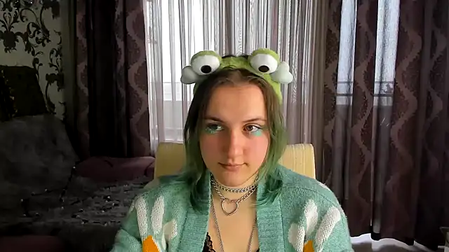 MelaniSep online show from December 21, 2024, 9:12 am