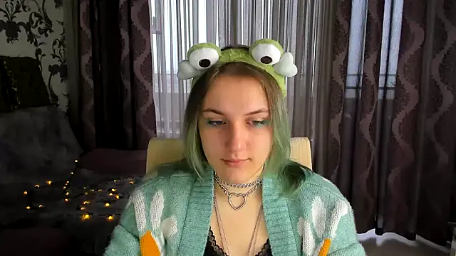 MelaniSep online show from December 22, 2024, 8:38 am