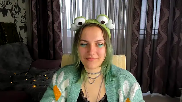 MelaniSep online show from December 23, 2024, 11:47 am