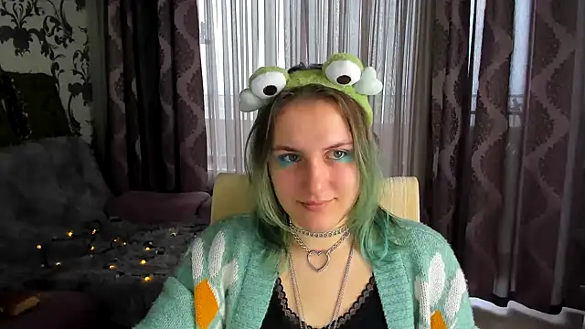 MelaniSep online show from December 26, 2024, 9:22 am