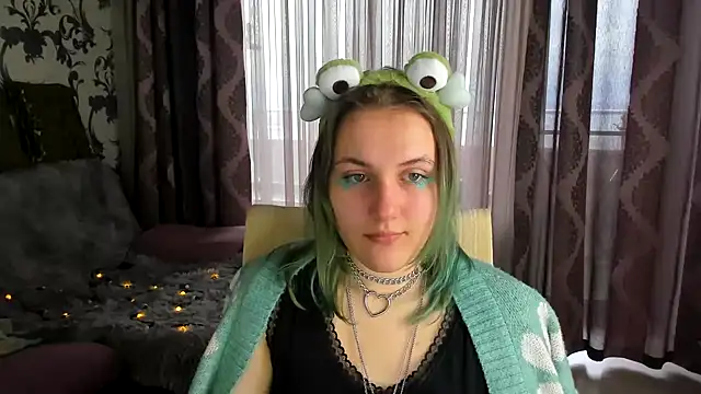 MelaniSep online show from December 29, 2024, 8:55 am