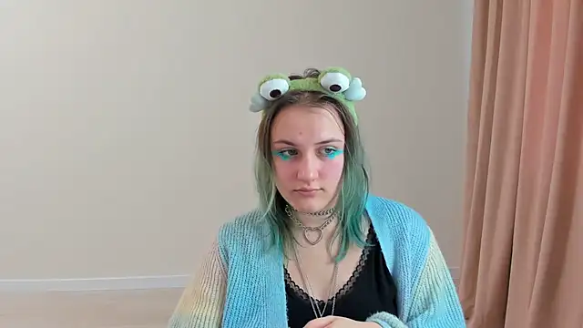 MelaniSep online show from February 2, 2025, 9:40 am