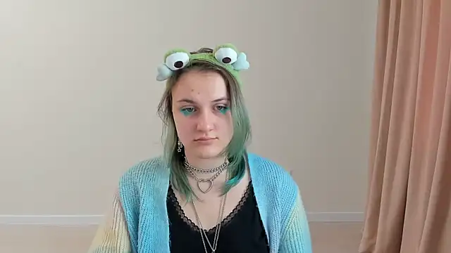 MelaniSep online show from February 6, 2025, 12:48 pm