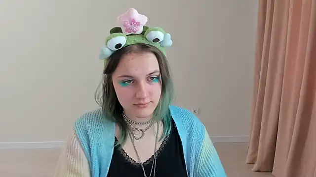 MelaniSep online show from February 14, 2025, 12:14 pm