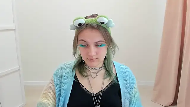 MelaniSep online show from February 26, 2025, 9:10 am