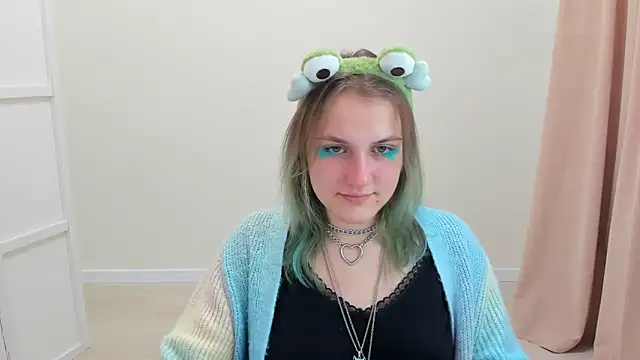 MelaniSep online show from February 27, 2025, 2:54 pm