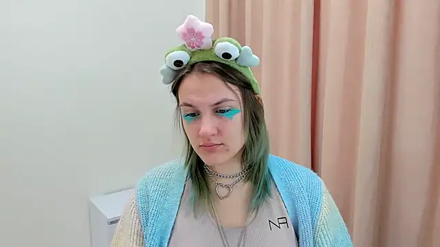 MelaniSep online show from March 2, 2025, 8:38 am