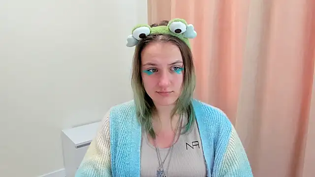 MelaniSep online show from March 11, 2025, 10:07 am