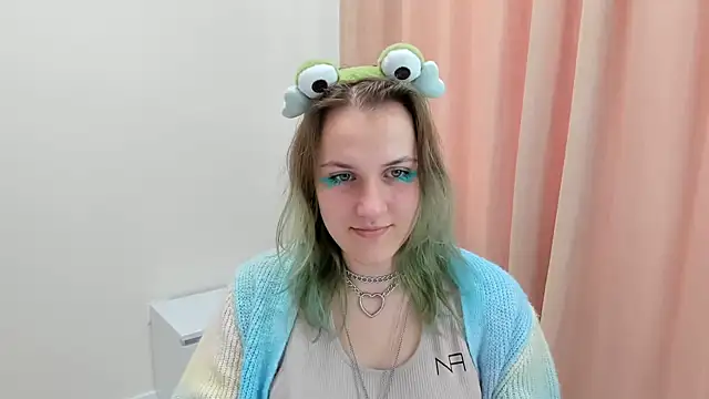 MelaniSep online show from March 13, 2025, 9:54 am