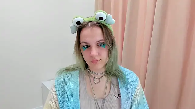 MelaniSep online show from March 17, 2025, 9:33 am