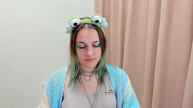 MelaniSep online show from March 20, 2025, 4:09 pm