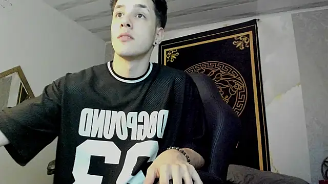 Adan rivas  online show from March 13, 2025, 11:38 pm