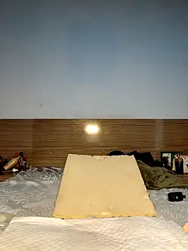 Luhma hot online show from November 7, 2025, 6:52 pm