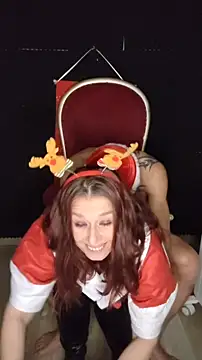 Snapshot of Sweet-SpicyOff chatting on December 23, 2024, 9:51 pm Sweet-SpicyOff online show from December 23, 2024, 9:51 pm