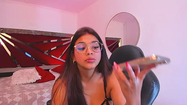 GiaFu online show from February 22, 2025, 9:59 pm