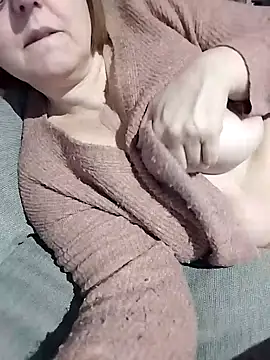 Sandcoq online show from February 3, 2025, 10:32 pm