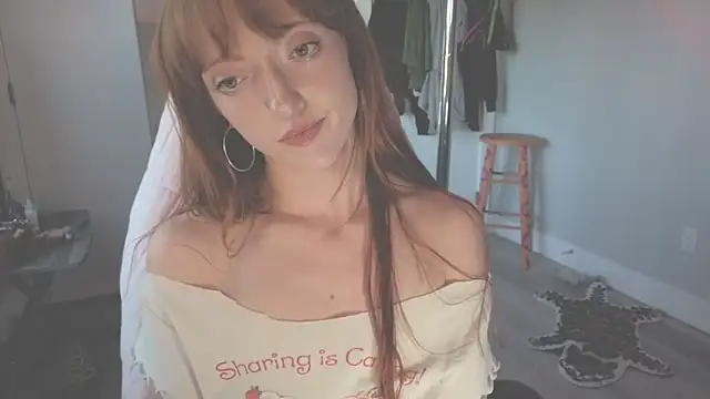foxxyyyred online show from May 31, 2026, 2:31 am
