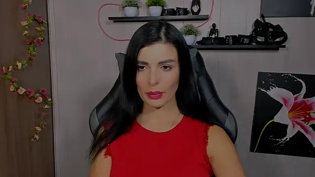 KayWuds online show from December 3, 2024, 6:17 pm