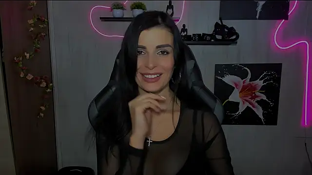 KayWuds online show from December 10, 2024, 2:28 pm