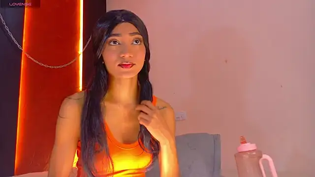 Snapshot of Charlotte_Love10 chatting on February 12, 2026, 10:10 am Charlotte Love10 online show from February 12, 2026, 10:10 am