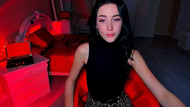 Snapshot of lovely_desire chatting on December 10, 2024, 10:49 am lovely desire online show from December 10, 2024, 10:49 am