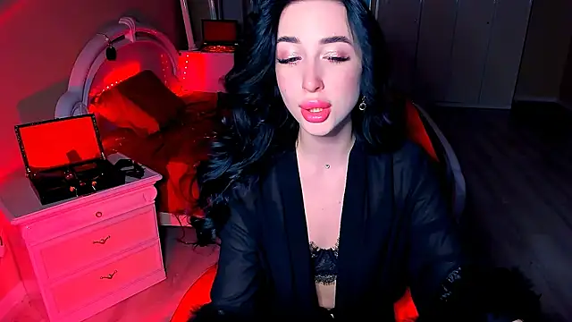 Snapshot of lovely_desire chatting on December 12, 2024, 12:44 pm lovely desire online show from December 12, 2024, 12:44 pm