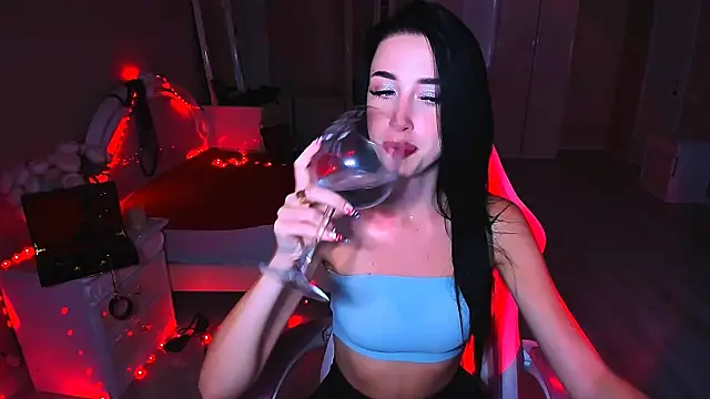 Snapshot of lovely_desire chatting on September 19, 2025, 7:32 am lovely desire online show from September 19, 2025, 7:32 am