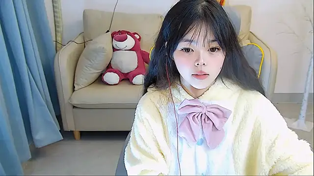 mango-a online show from December 21, 2024, 3:31 pm