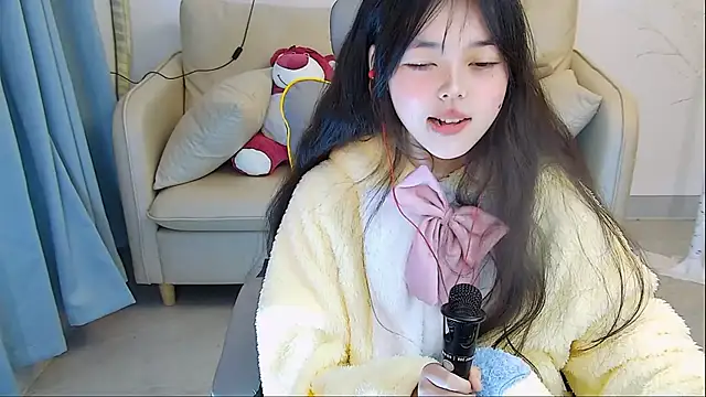 mango-a online show from December 22, 2024, 3:33 pm