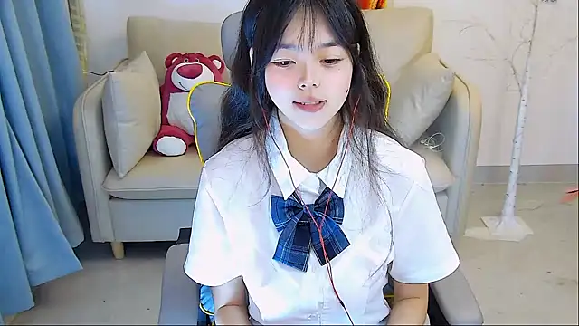 mango-a online show from December 26, 2024, 2:27 pm