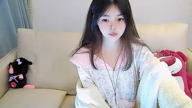 mango-a online show from January 17, 2025, 1:24 pm