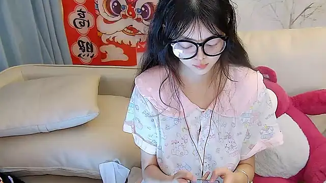 mango-a online show from March 21, 2025, 12:50 pm