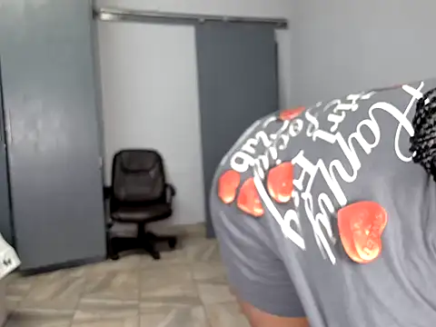 Pearl 00 online show from March 1, 2026, 8:11 pm