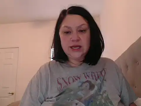 AlyssiaAmoreXO online show from February 12, 2025, 5:05 pm