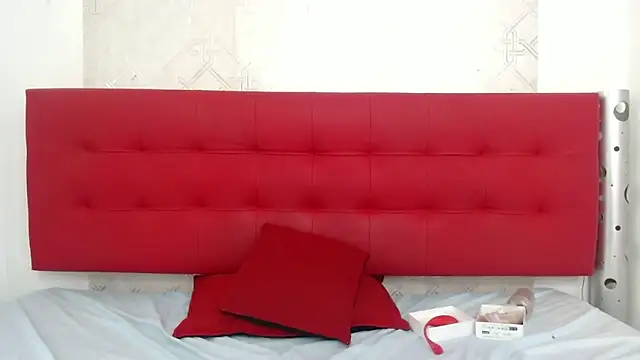 Celestial Queen  online show from February 24, 2025, 3:20 pm