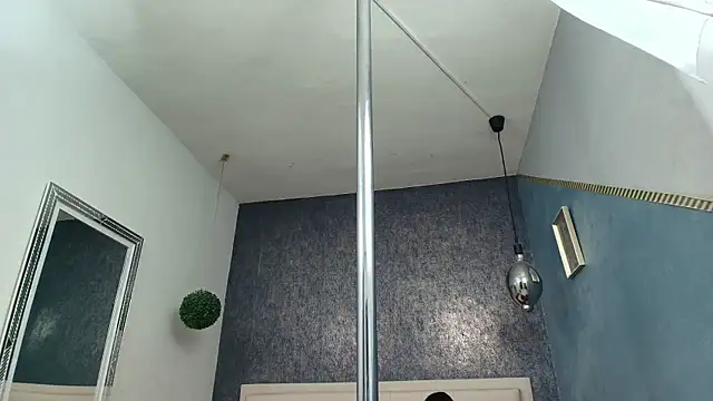 Celestial Queen  online show from April 6, 2026, 1:34 pm