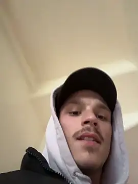 lescro95  online show from October 24, 2025, 3:19 pm