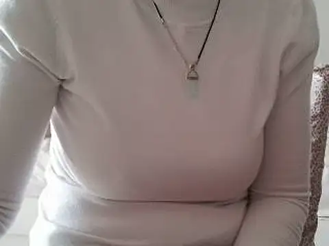 VeneRed online show from March 22, 2025, 11:21 am