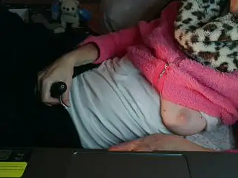 VeneRed online show from February 25, 2026, 11:14 pm