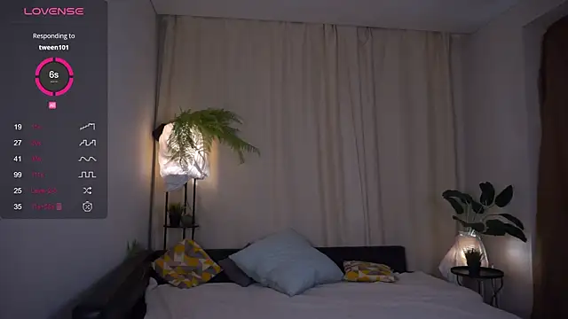 AlthenaBramblett online show from December 10, 2024, 5:55 pm