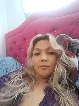 MalorySweet online show from March 2, 2025, 3:05 pm