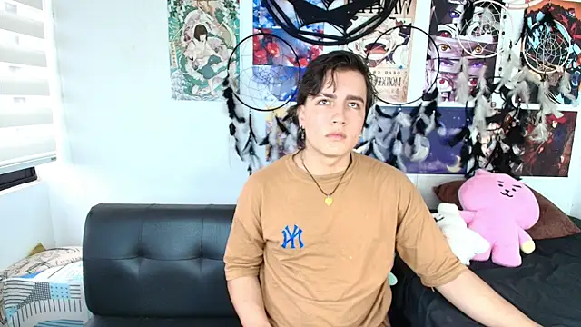 Snapshot of lukashollow_ chatting on October 10, 2025, 2:05 pm lukashollow  online show from October 10, 2025, 2:05 pm