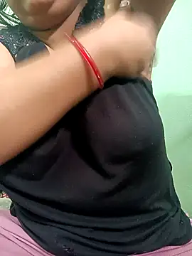 Snapshot of Cute_payal0 chatting on January 6, 2025, 8:35 am Cute payal0 online show from January 6, 2025, 8:35 am