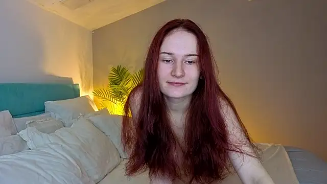 L1ittle kitty  online show from February 15, 2026, 6:21 am