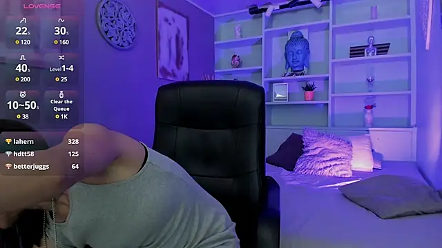 Lucy Williiams online show from February 13, 2025, 8:55 pm