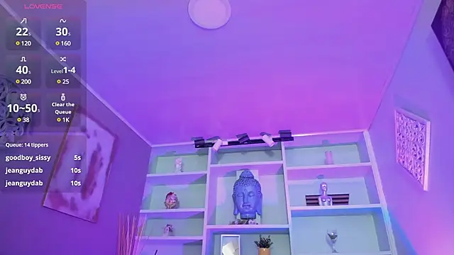 Lucy Williiams online show from March 12, 2025, 1:47 am