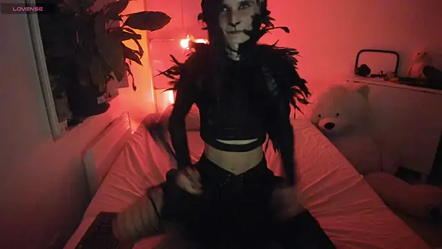 CeriseLapine online show from February 11, 2025, 7:48 pm